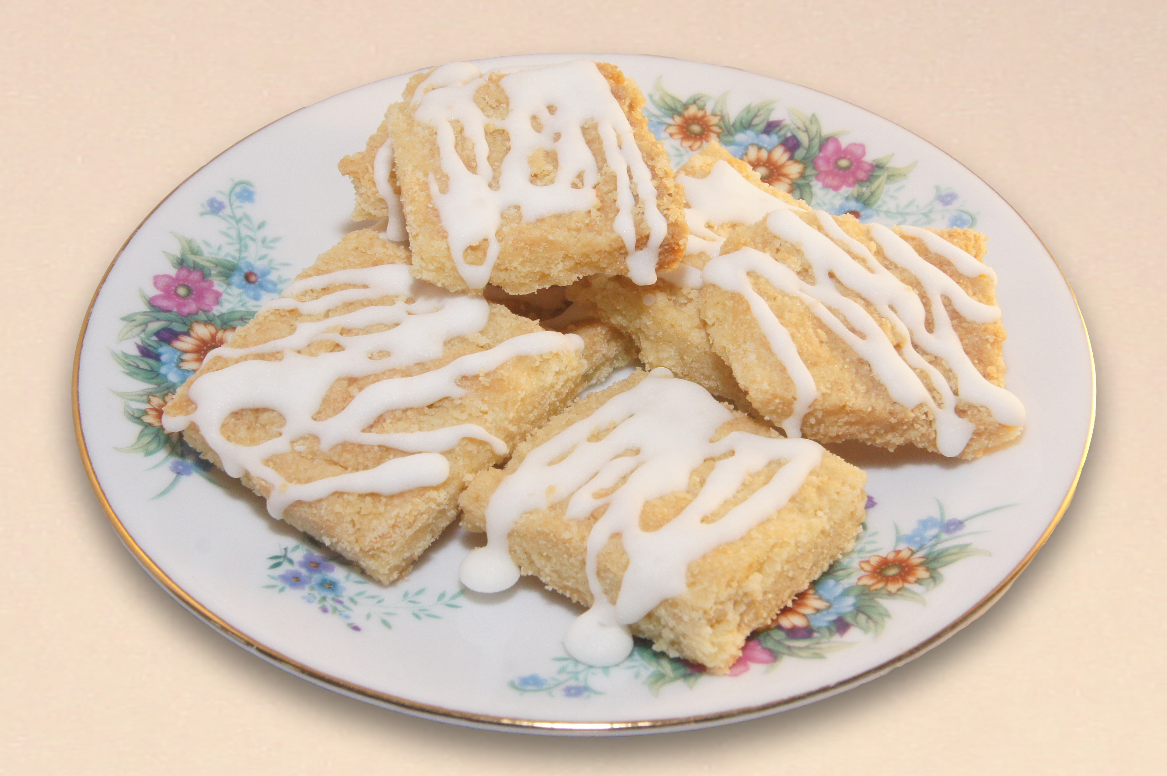 Lemon Square Delights