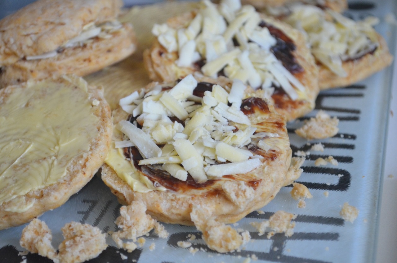 Savoury scones